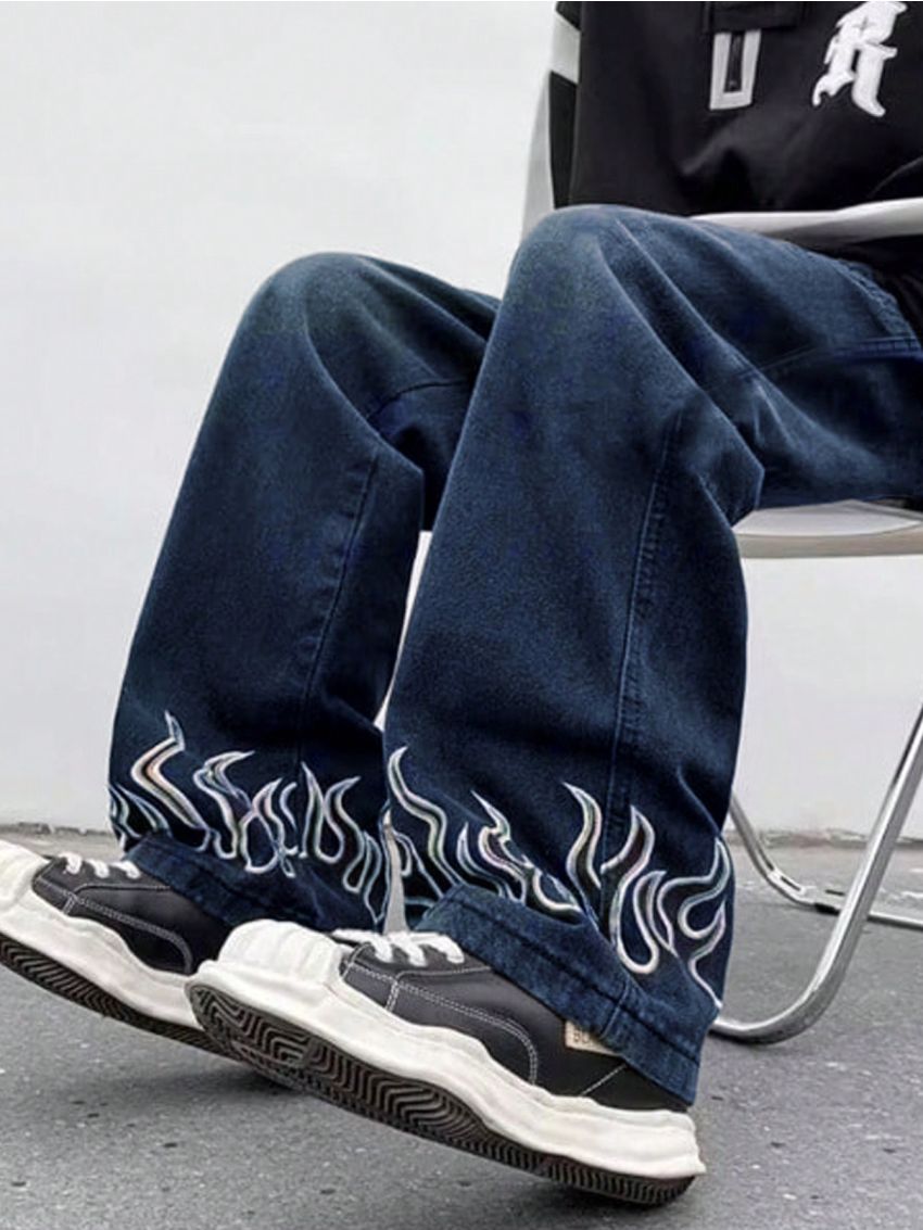 SHEIN Men's Jeans With Flame Pattern Detail