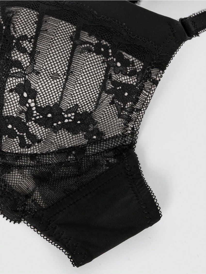 SHEIN DesireSculpt Lace Underwire Bra Lingerie