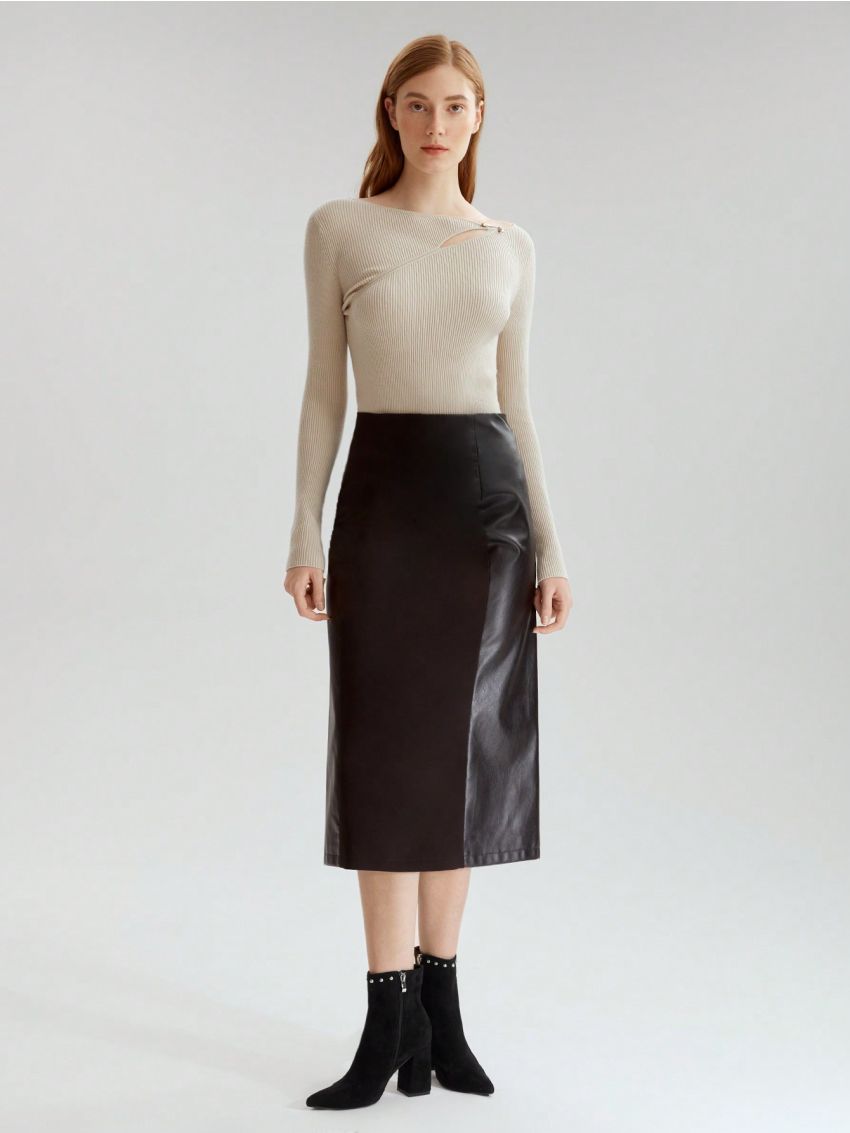 MOTF PREMIUM COMFORT STUD DECOR POINT TOE CHUNKY ANKLE BOOTS