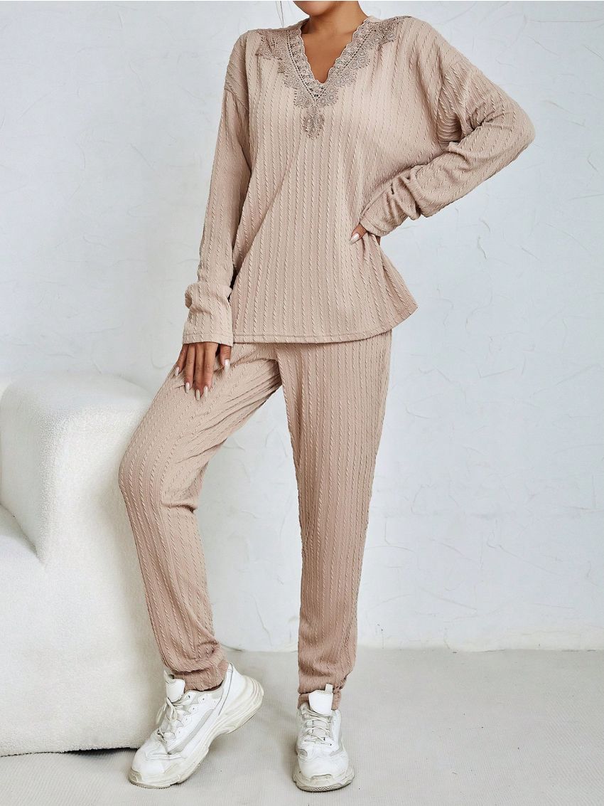 SHEIN LUNE Guipure Lace Trim Drop Shoulder Tee & Pants