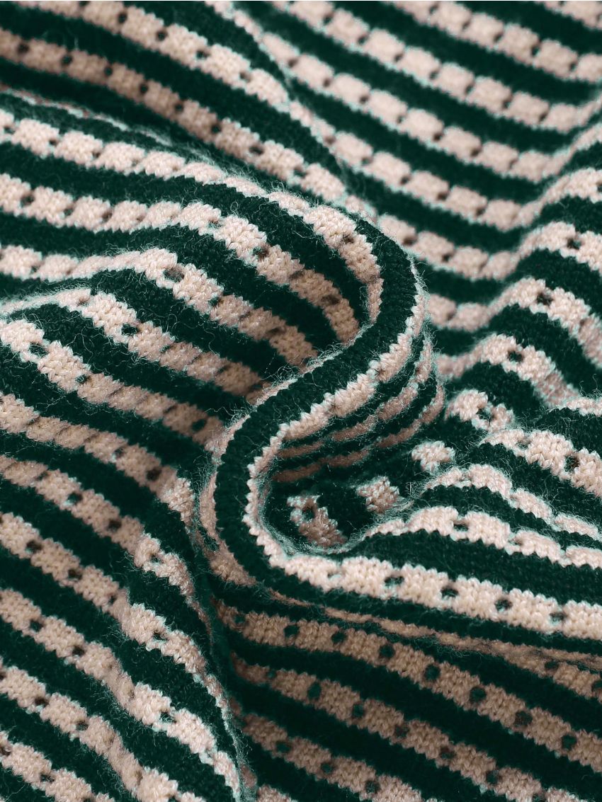 SHEIN Newborn Baby Boys' Casual Loose Fit Striped Sweater With Long Sleeves And Polo Collar