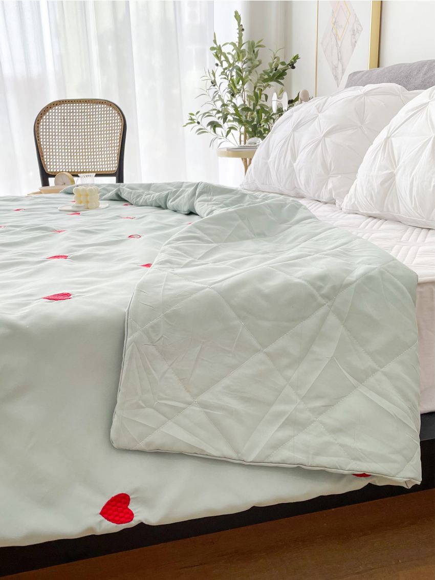 Heart Pattern Embroidered Bedspread