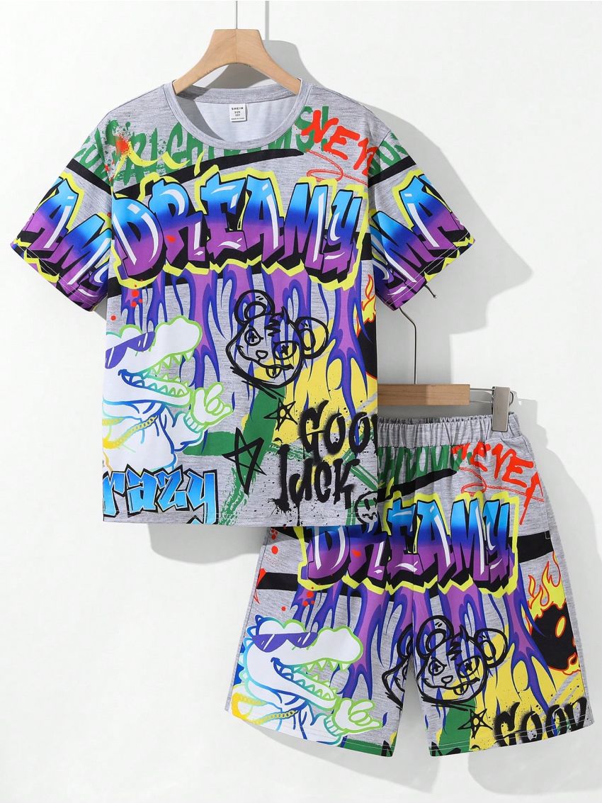 SHEIN Kids HYPEME Tween Boys' Casual Street Style Printed Round Neck Short Sleeve Pullover T-Shirt And Knitting Shorts Set