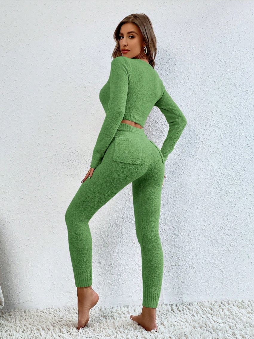 SHEIN Essnce Scoop Neck Crop Sweater & Knit Pants