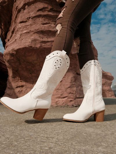 Styleloop Women's Fashionable Embroidery & Rivet Detail Western Style PU Brown Block Heel Boots