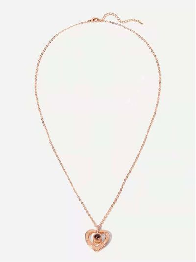 Heart Pendant Projection Necklace