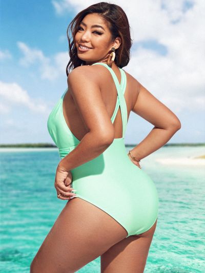 SHEIN Swim Chicsea Plus Plain Ruched One Piece Swimsuit