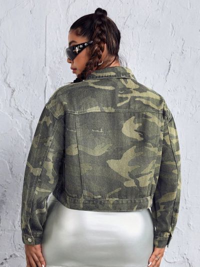 SHEIN ICON Plus Size Camouflage Pattern Stud Detail Denim Jacket