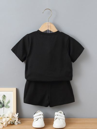 Toddler Girls Letter Graphic Tee & Shorts