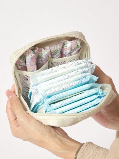 Maryam Alam Heart Shaped Pattern Sanitary Napkin Storage Bag