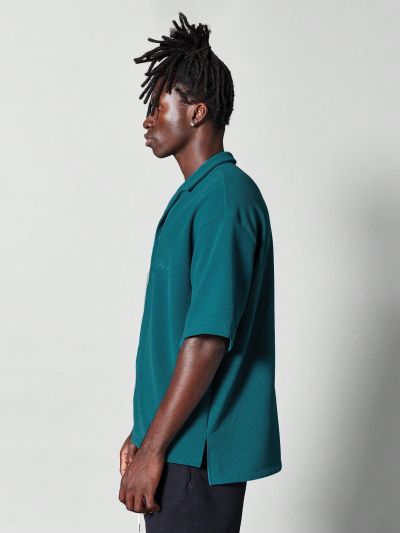 SUMWON Textured Short Sleeve Shirt With Front Embroidery