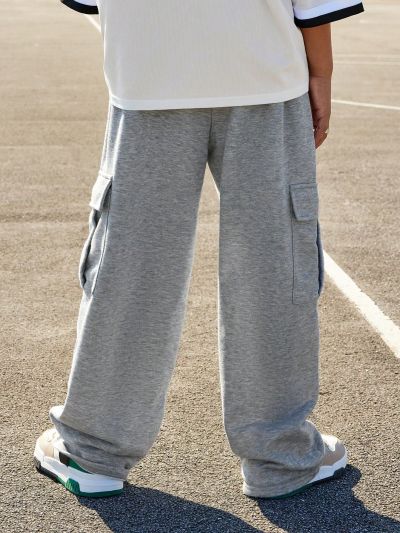 SHEIN Kids Cooltwn Tween Boy Casual Korean Style Loose Knitted Jogger Pants With Utility Pockets