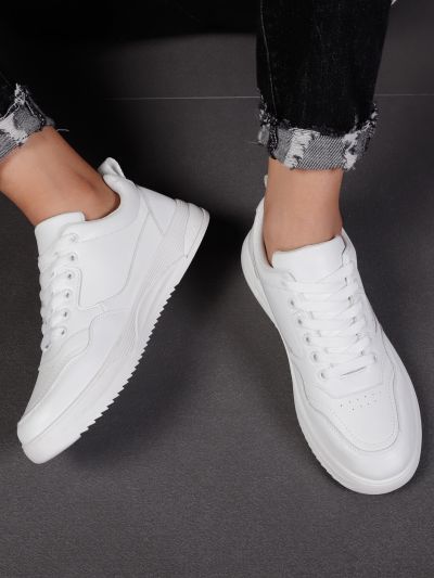 Men Lace-up Front Skate Shoes