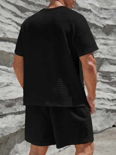 Manfinity Homme Men'S Plus Size Letter Patched Short Sleeve T-Shirt And Drawstring Waist Knit Shorts Two Piece Set