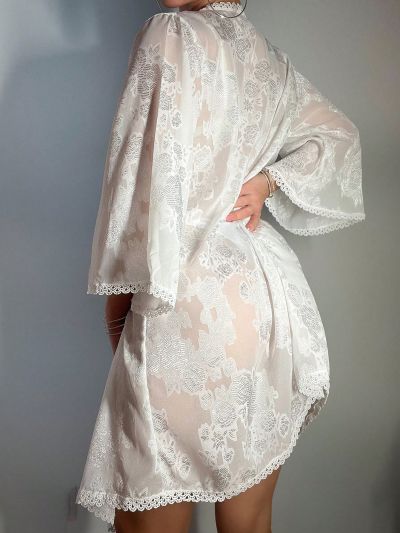 SHEIN Swim Mod Women's Lace Embroidered Kimono Style Coat With Cutout Flowers