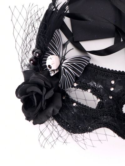 1pc Ladies' Black Lace Mask With Butterfly & Black Rose & Poultry Feather & Large Hole Net Yarn & Black Berry For Party, Cosplay And Halloween Decoration