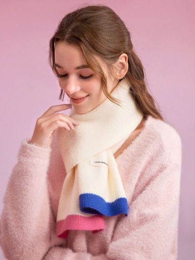 SHEIN MOD Label Decor Fashionable Scarf For Any Outfit