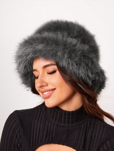 SHEIN ICON Solid Fuzzy Bucket Hat