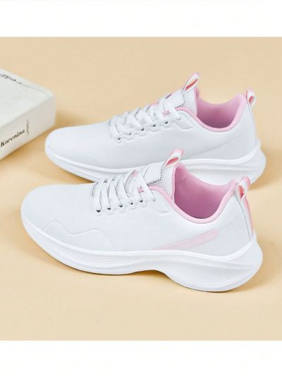 Women's Sports Shoes