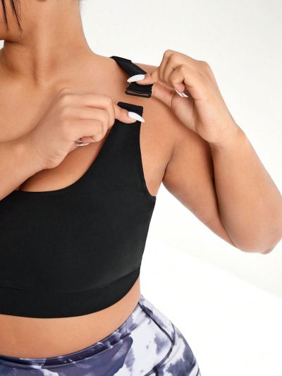 Yoga Basic Plus Size Seamless Sports Bra With Criss-Cross Back Strap For Better Support