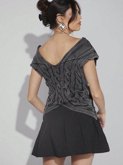 Luxe Womens Twisted Cable Knit Vest