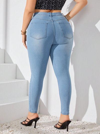 SHEIN VCAY Plus Size Slim Fit Jeans