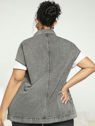 SHEIN CURVE+ Women's Plus Size Turn Down Collar Button Up Denim Jacket With Flap Pockets