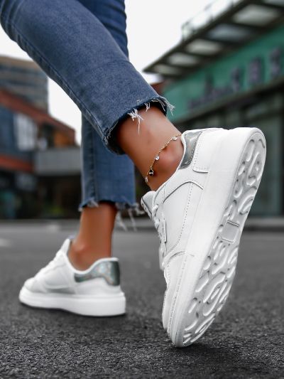 Patch Detail Lace-up Front Skate Shoes