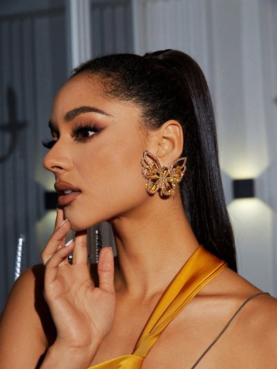 SHEIN SXY 1pair Full Rhinestone Butterfly Shaped Earrings
