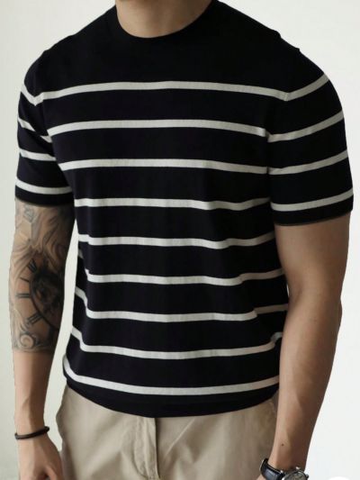 Manfinity Men's Striped Knit Sweater