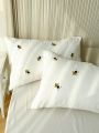 2pcs White Bee Design Flannel Embroidery Pillowcases