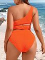 SHEIN Swim Basics Plus Size Monochrome Asymmetric Neckline Bikini Top And Swimsuit Set With Swim Shorts