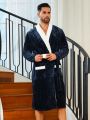 Men Dual Pocket Belted Flannel Lounge Robe