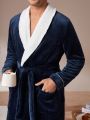 Men's Color Block Bathrobe With Shawl Collar And Waistband