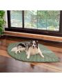 FUNNYFUZZY Leaf Shape Dog Blanket