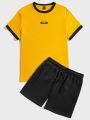 Manfinity Men Letter Graphic Contrast Trim Tee & Drawstring Waist Shorts