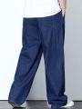 Manfinity LEGND Men's Plus Size Solid Color Straight Leg Jeans With Pockets