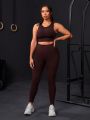 Yoga Basic Women'S Plus Size Solid Color Comfortable Stretchy Sportswear Set