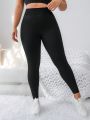 Yoga Basic Plus Size Seamless High-Waisted Sports Leggings For Women
