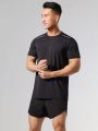 Men Geo Print Sports Tee
