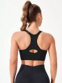 Women'S Seamless Sports Bra With Adjustable Straps And High Support