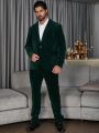 Men Plus Single Button Velvet Blazer & Pants
