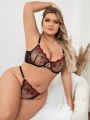 Plus Size Sexy Embroidered Lingerie Set