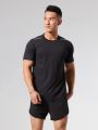 Men Geo Print Sports Tee