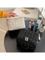 Knitted Travel Cosmetic Bag Fashionable Portable Organizer Bag For Travel, White