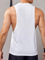 Men Geo Cattle Print Sports Tank Top